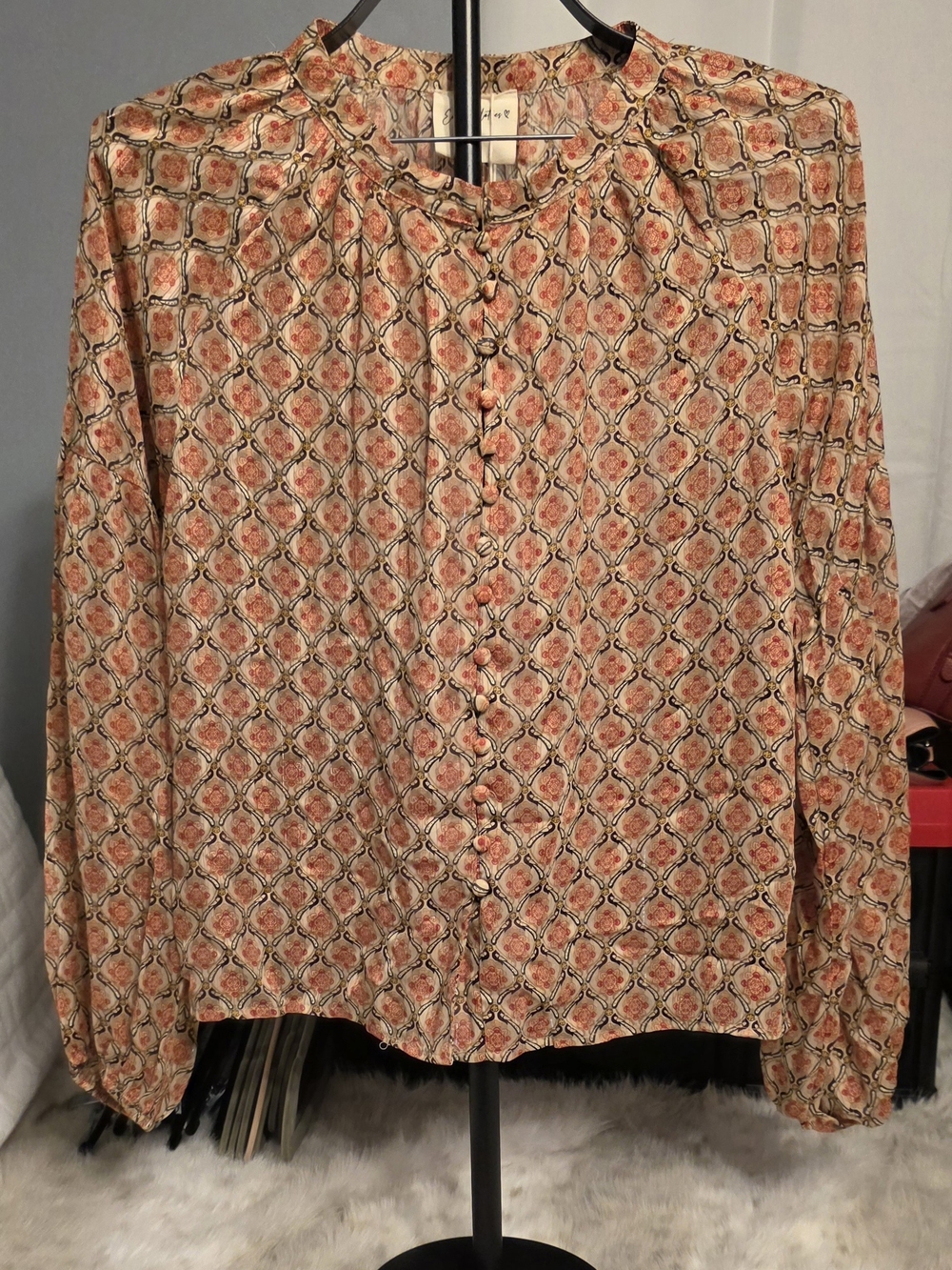 Button-Front Long-Sleeve Printed Blouse in Peach
